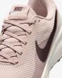 NIKE W REVOLUTION 8 SE IR1525-601