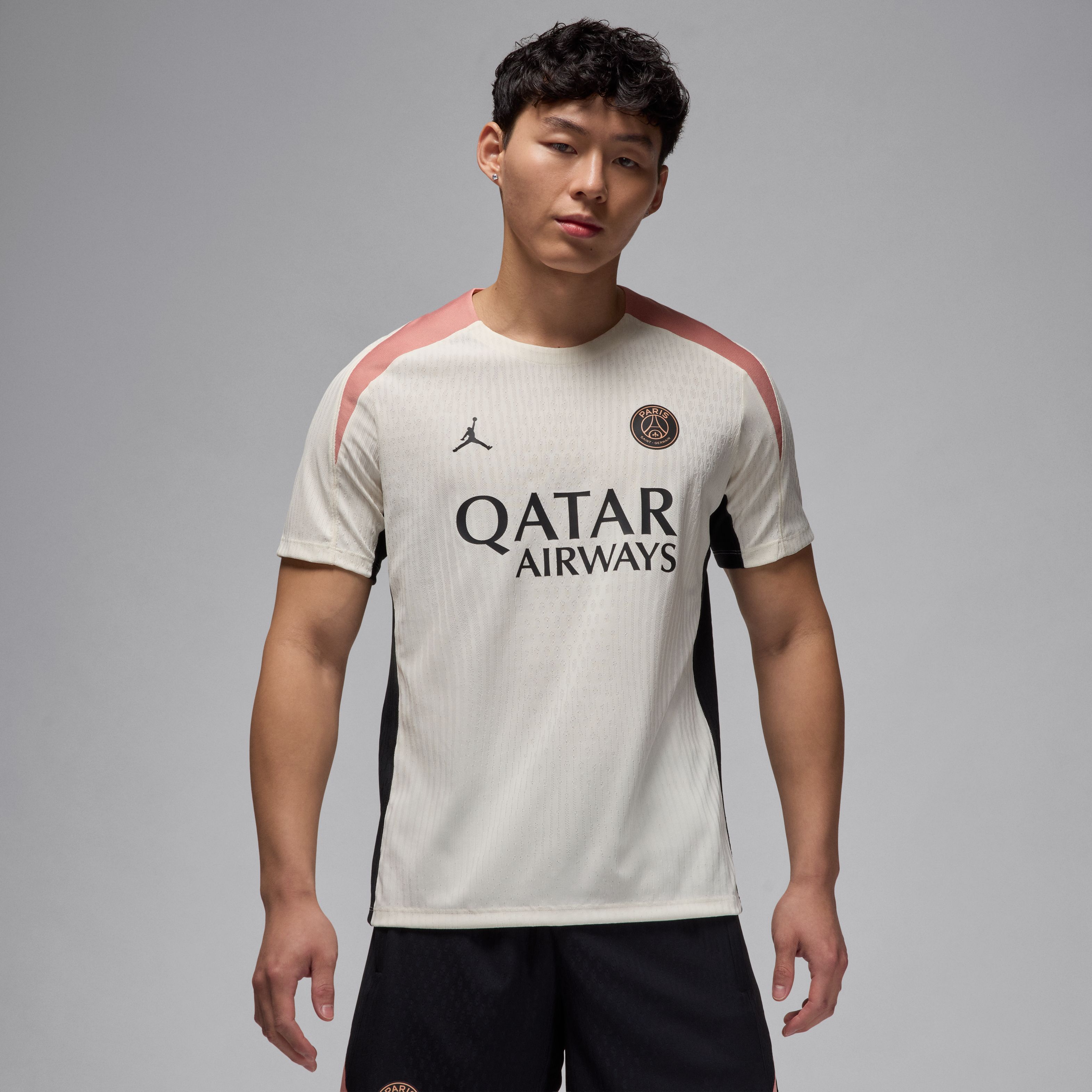 Nike Ανδρικό Κοντομάνικο T-Shirt FQ2297-111