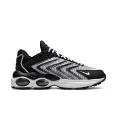 NIKE AIR MAX TW DQ3984-001