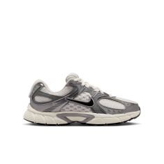NIKE V5 RNR (GS) HQ6411-003