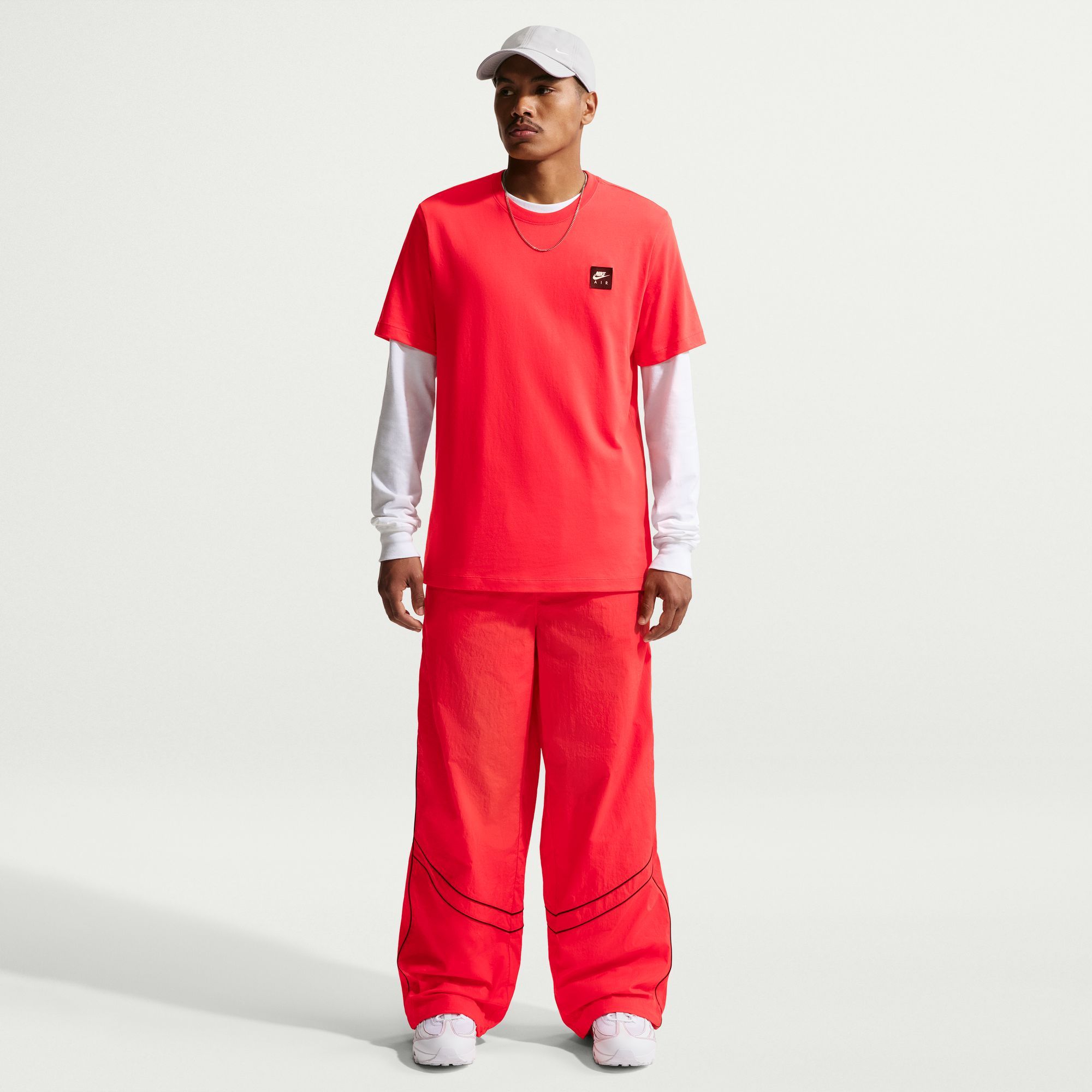 NIKE TSHIRT STD NIKE AIR PATCH IO9514-696