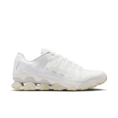 NIKE W REAX 8 TR MESH IO2400-100