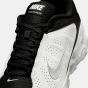 NIKE REAX 8 IR5118-101