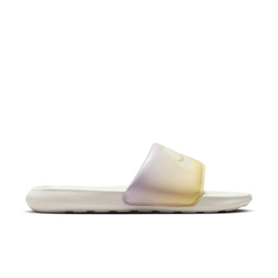 NIKE W VICTORI ONE SLIDE PRINT CN9676-107