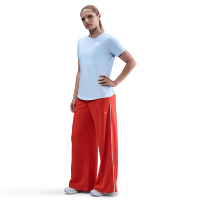 Nike Γυναικείο Κοντομάνικο T-Shirt DX7902-441