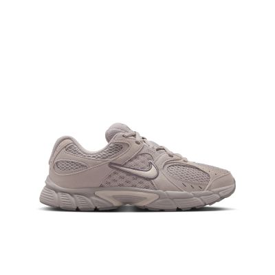 NIKE V5 RNR (GS) IO1644-201