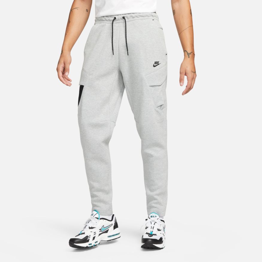 Nike Ανδρικό Παντελόνι Φόρμας Tech Fleece DM6453-063